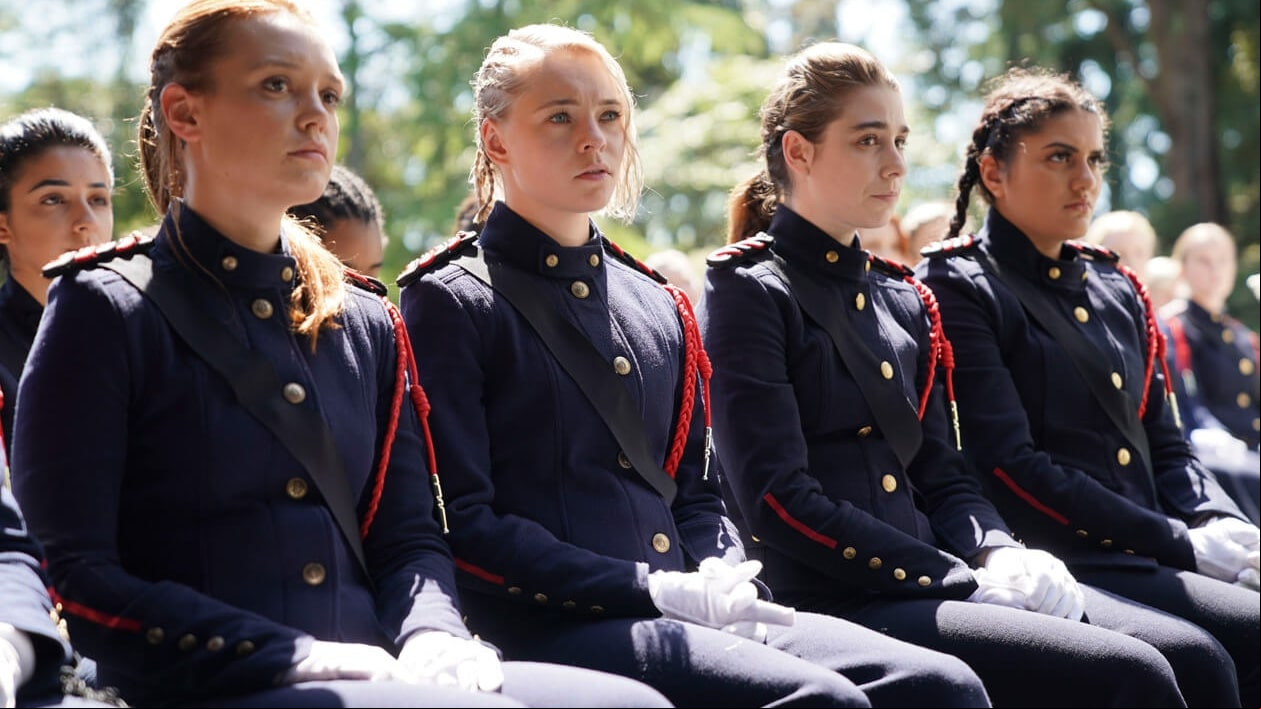 Кадр из сериала Родина: Форт Салем