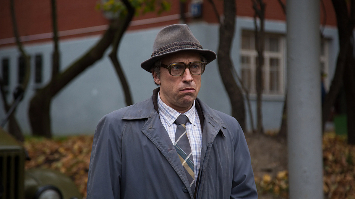 кадр из сериала Чикатило